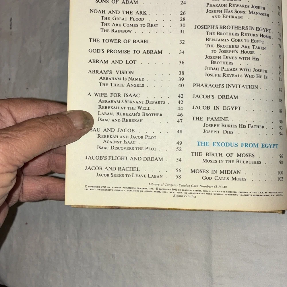 The Childrens Bible Vintage Hardback Old and New Testament W/ Pictures VTG 1965